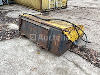 Borstel veegmachine - afbeelding 6 van  9