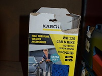 Borstel voor hogedrukreiniger karcher, 3 graskantstekers gardena, stekkerblok, 2 lege pvc koffers bosch - afbeelding 9 van  11