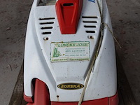 Borstelmachine eureka - afbeelding 1 van  6