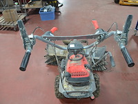 Borstelmachine met opvangbak en sneeuwschuif lumag km-1000 (2) - afbeelding 5 van  16