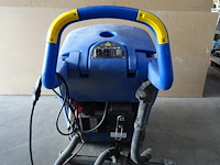 Borstelmachine nilfisk alto - afbeelding 3 van  8