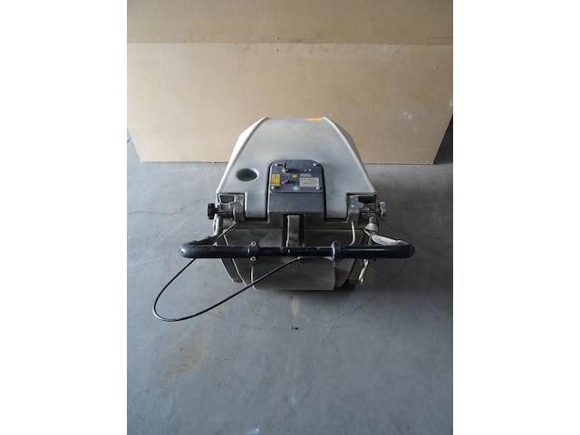 Borstelmachine nilfisk - afbeelding 3 van  7