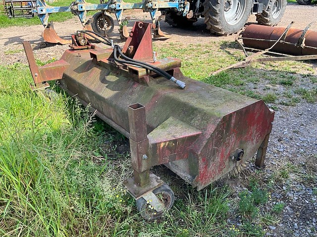 Borstelmachine - afbeelding 16 van  20