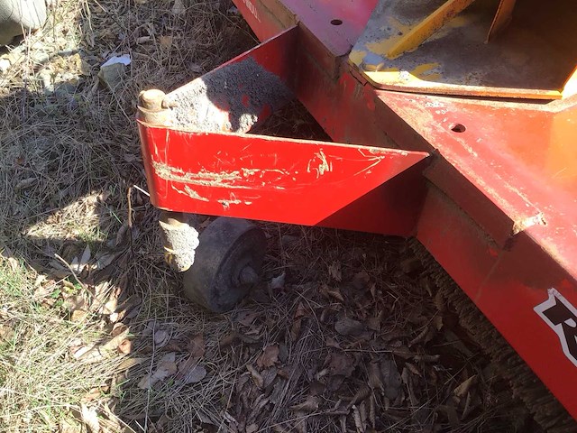 Borstelmachine - afbeelding 5 van  8