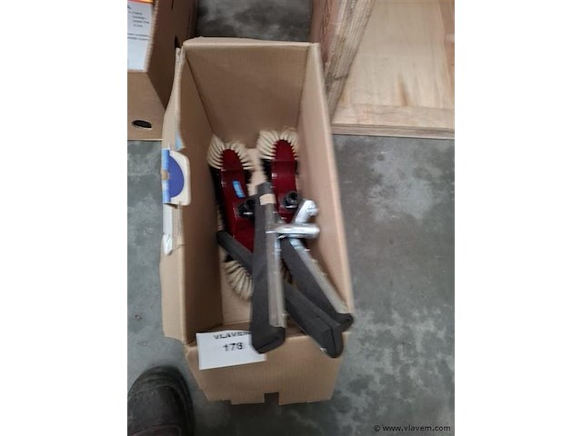 Borstels - afbeelding 1 van  1