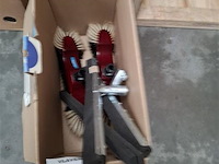 Borstels - afbeelding 1 van  1