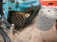 Borstelschuurmachine makita - afbeelding 2 van  2