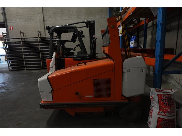Borstelwagen turbo - afbeelding 1 van  7