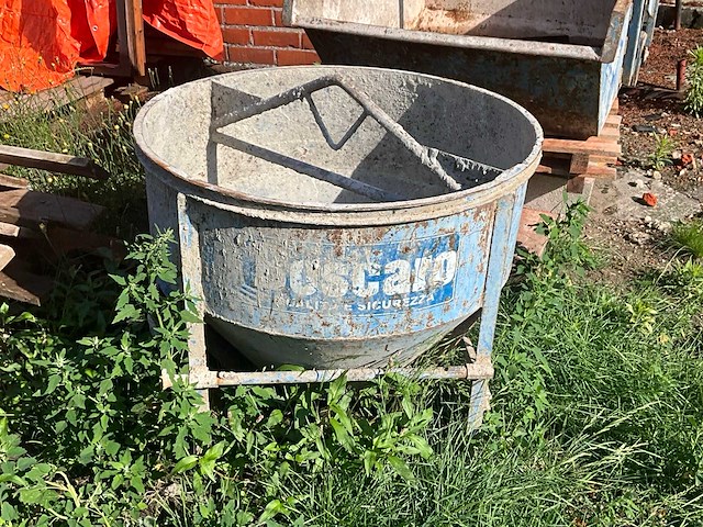 Boscaro cl-30 betonkubel - afbeelding 1 van  5