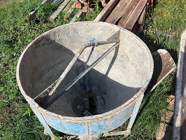 Boscaro cl-30 betonkubel - afbeelding 3 van  5