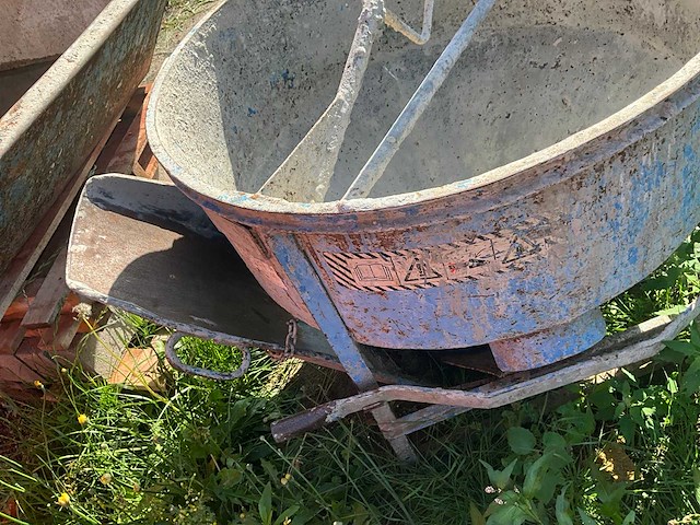 Boscaro cl-30 betonkubel - afbeelding 5 van  5