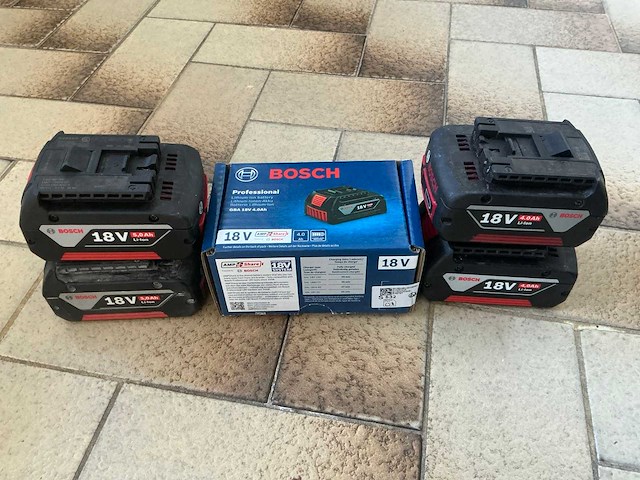 Bosch 18v accu (5x) - afbeelding 1 van  4