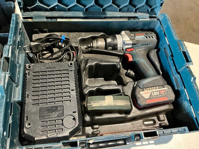 Bosch accu-boormachine (2x) - afbeelding 3 van  10