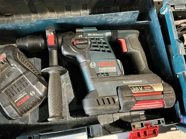 Bosch accu-boormachine (2x) - afbeelding 7 van  10