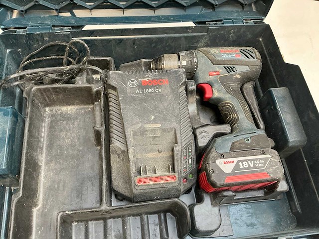 Bosch accu-schroefboormachine (3x) - afbeelding 2 van  7