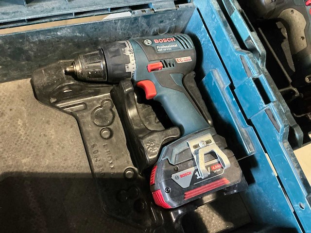 Bosch accu-schroefboormachine (4x) - afbeelding 8 van  9