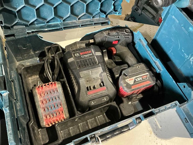 Bosch accugereedschap (3x) - afbeelding 4 van  9