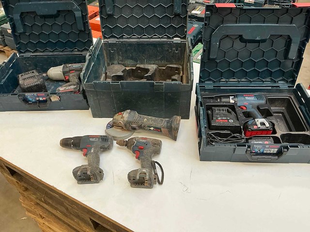 Bosch accugereedschap (5x) - afbeelding 1 van  13