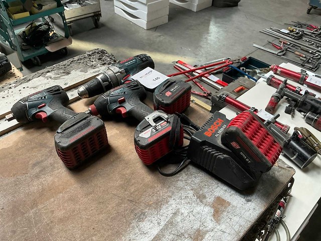Bosch accugereedschappen (3x) - afbeelding 1 van  7
