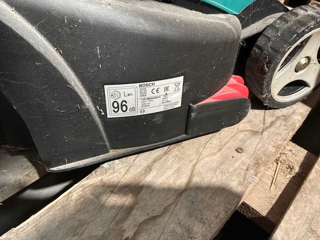 Bosch arm34 grasmaaier - afbeelding 4 van  5