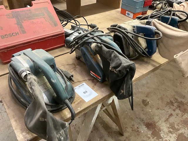 Bosch bandschuurmachine (3x) - afbeelding 1 van  4