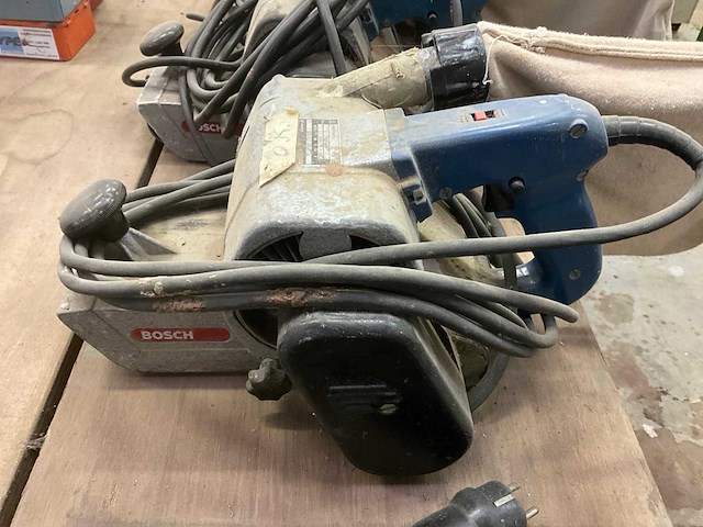 Bosch bandschuurmachine (3x) - afbeelding 4 van  4