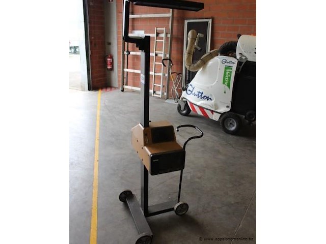 Bosch benor testapparaat autolampen - afbeelding 1 van  3