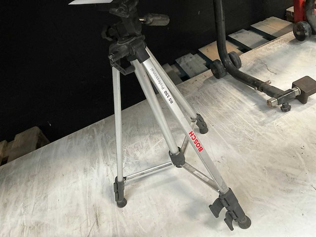 Bosch bs 150 statief - afbeelding 2 van  2