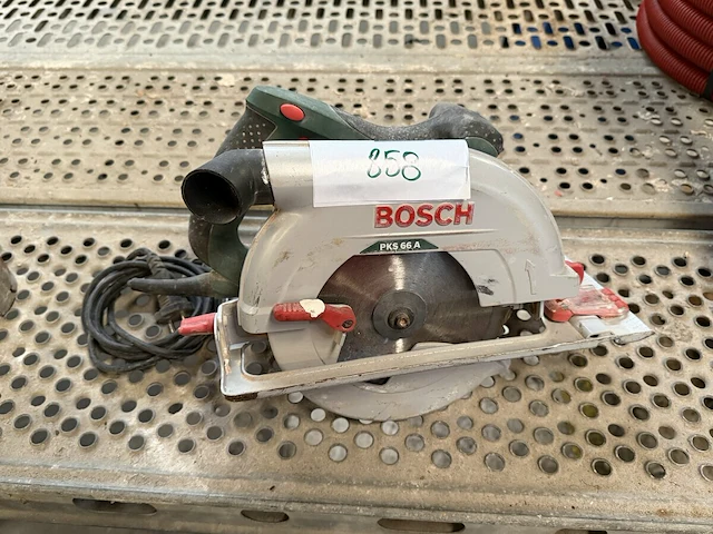 Bosch cirkelzaag - afbeelding 1 van  5