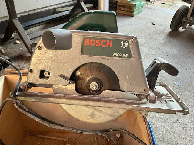 Bosch cirkelzaagmachine - afbeelding 2 van  5