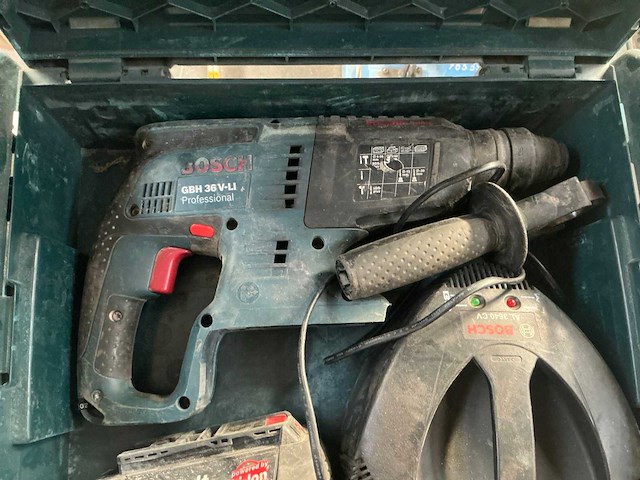 Bosch elektrisch en accu gereedschap (2x) - afbeelding 4 van  11