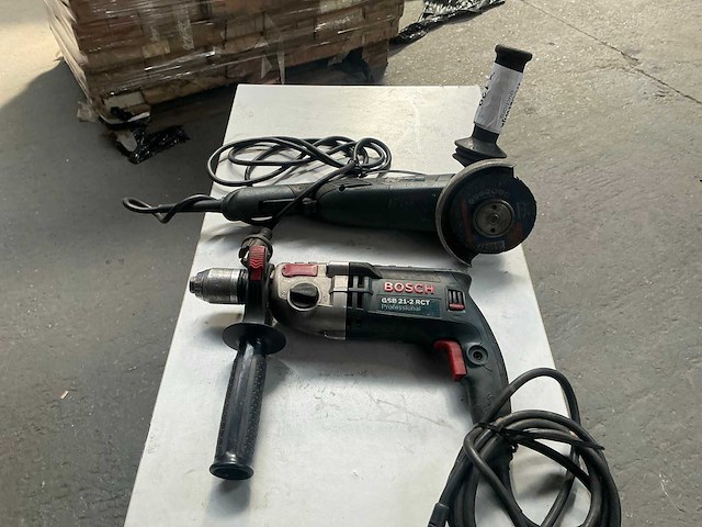Bosch elektrisch gereedschap (2x) - afbeelding 1 van  8