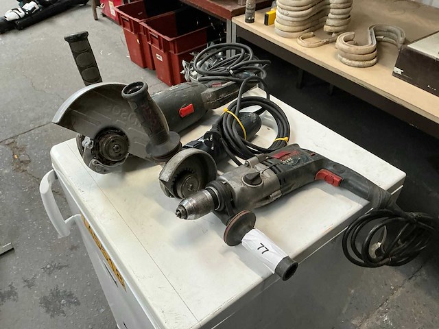 Bosch elektrisch gereedschap (3x) - afbeelding 1 van  11