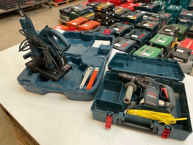 Bosch elektrische gereedschappen (2x) - afbeelding 1 van  7