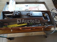 Bosch elektrische reciproke zaag gsa1100pe in een behuizing - afbeelding 4 van  8