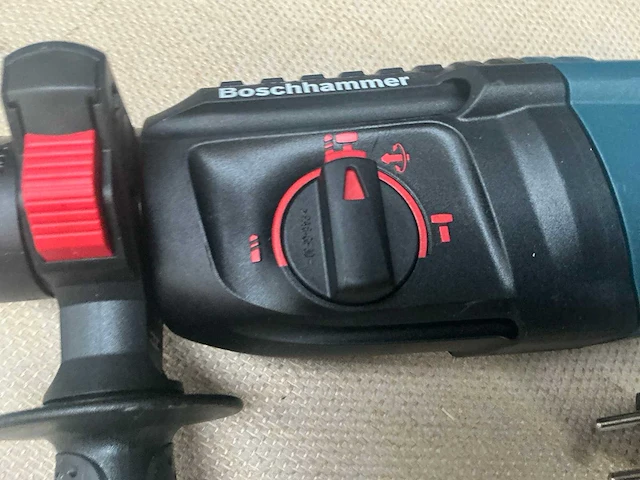 Bosch gbh 2-26 dre / gws 660 boormachine en haakse slijpmolen - afbeelding 7 van  11