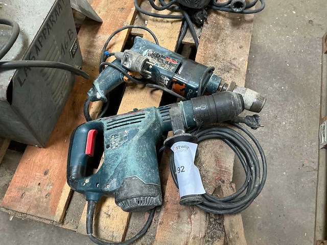 Bosch gbh3-28fe / gsb18re boormachine (2x) - afbeelding 1 van  4