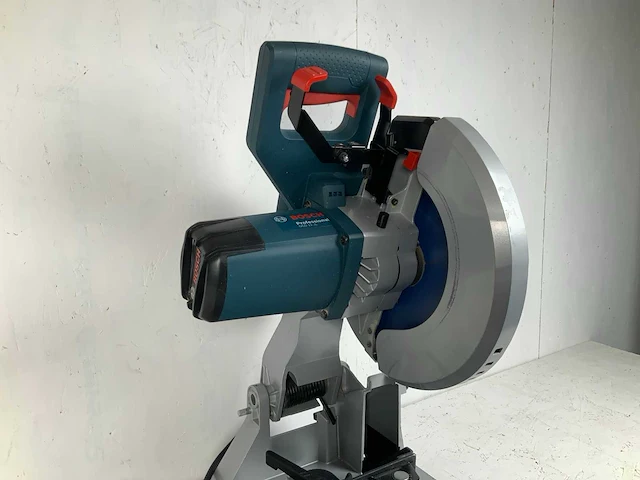 Bosch gcd 12 jl afkortcirkelzaagmachine - afbeelding 9 van  11