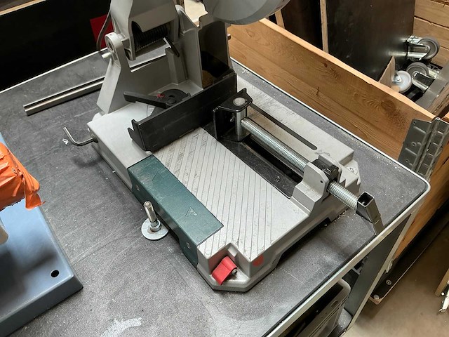 Bosch gcd12 jl afkortcirkelzaagmachine - afbeelding 4 van  5