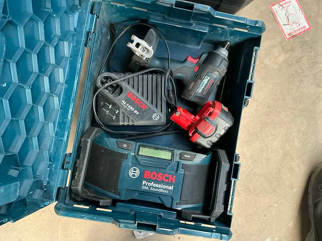 Bosch gml soundbox werfradio - afbeelding 2 van  3
