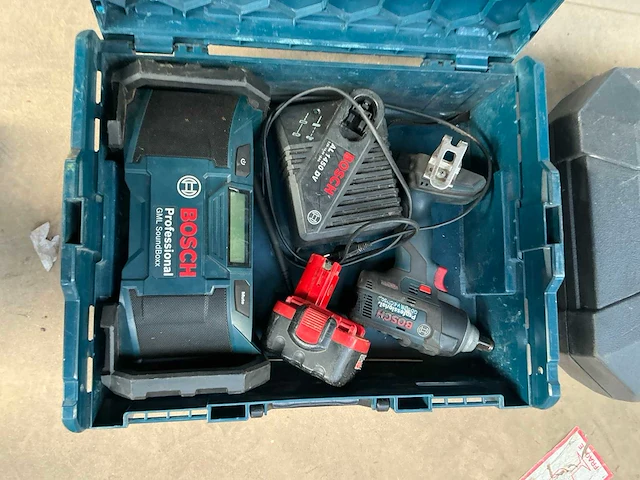 Bosch gml soundbox werfradio - afbeelding 1 van  3