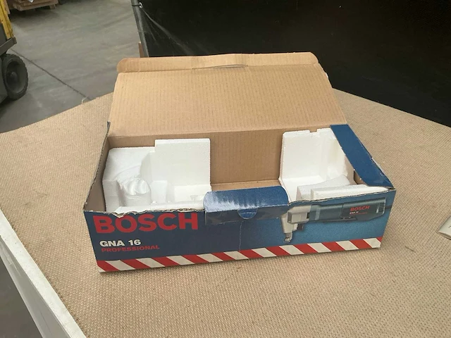 Bosch gna 16 knabbelschaar - afbeelding 1 van  6