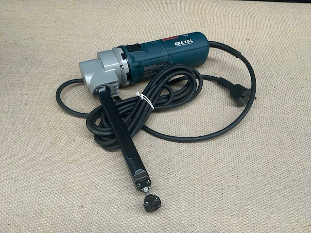 Bosch gna 1,6 l profielschaar - afbeelding 1 van  4