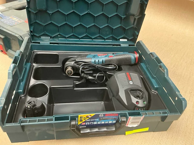 Bosch gop 10,8v-li accu multitool - afbeelding 4 van  4