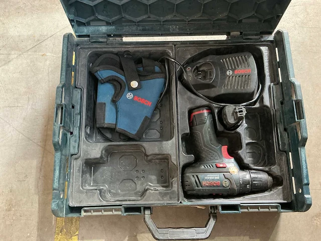 Bosch gsr 10,8-2-li accu boormachine - afbeelding 1 van  1