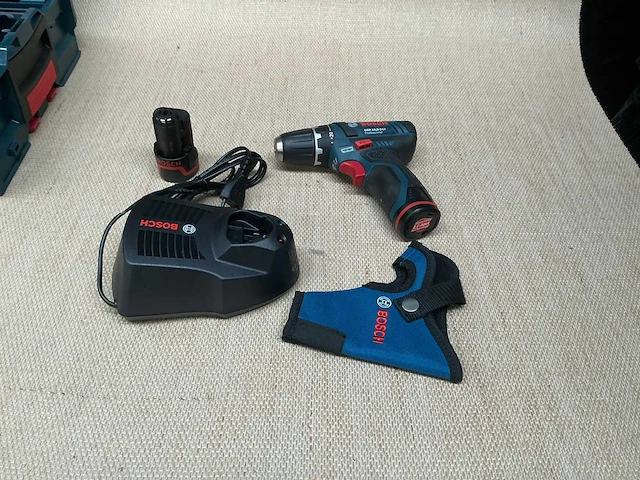 Bosch gsr 10,8-2-li schroefboormachine - afbeelding 1 van  4