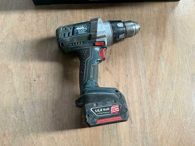Bosch gsr 14,4 ve-2-li accu boormachine - afbeelding 1 van  6