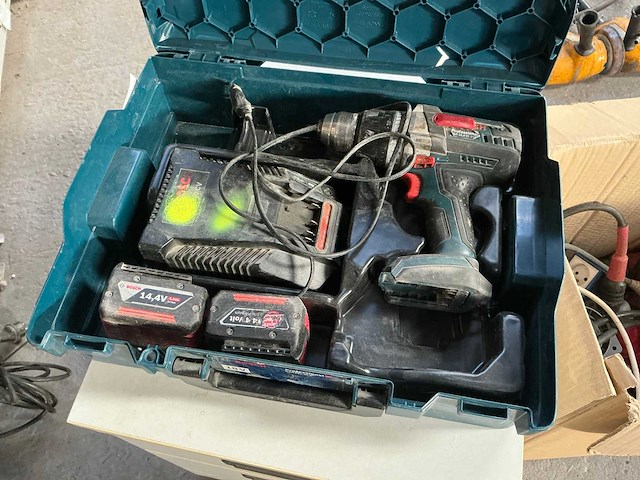 Bosch gsr 14,4 ve-2-li schroefboormachine - afbeelding 1 van  6