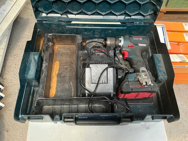 Bosch gsr 18v-60c schroefboormachine - afbeelding 1 van  8