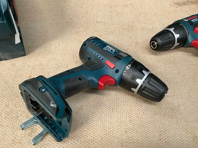 Bosch gsr 18v-li schroefboormachine (2x) - afbeelding 3 van  6